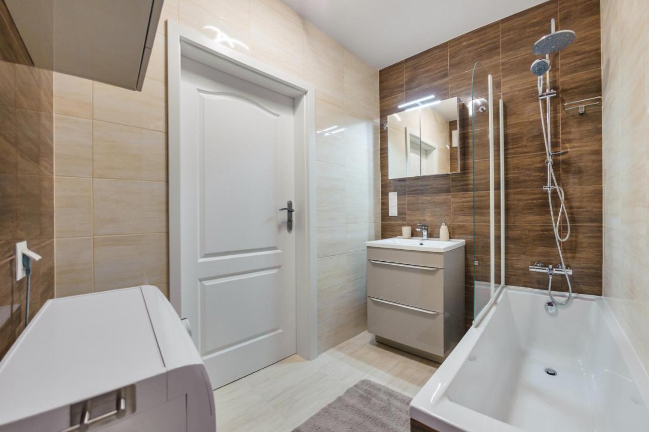 גדנסק Apartamenty Sun & Snow Front Park מראה חיצוני תמונה
